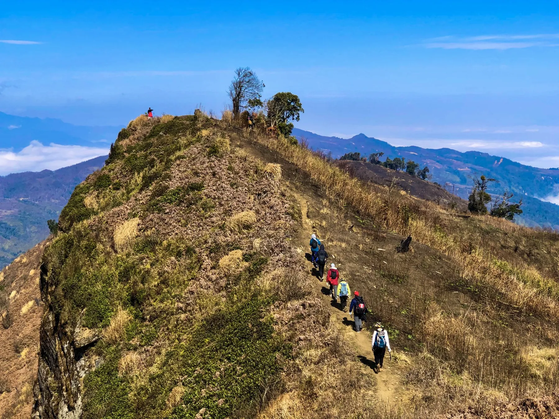 trekking.jpg